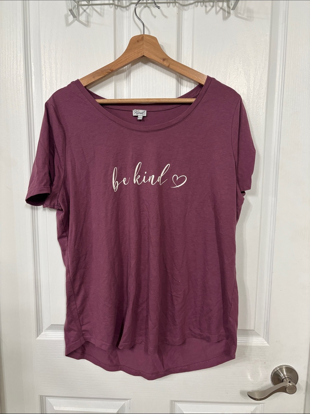Bootlegger Kismet 'Be Kind' Scoop Tee - Mauve